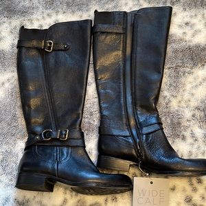 Naturalizer Black mid calf boots